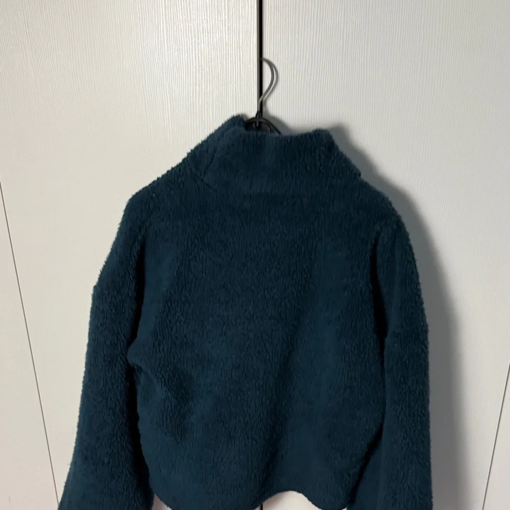 Cozy Dark Green Fleece turtleneck  Pullover size S - Picture 7 of 10